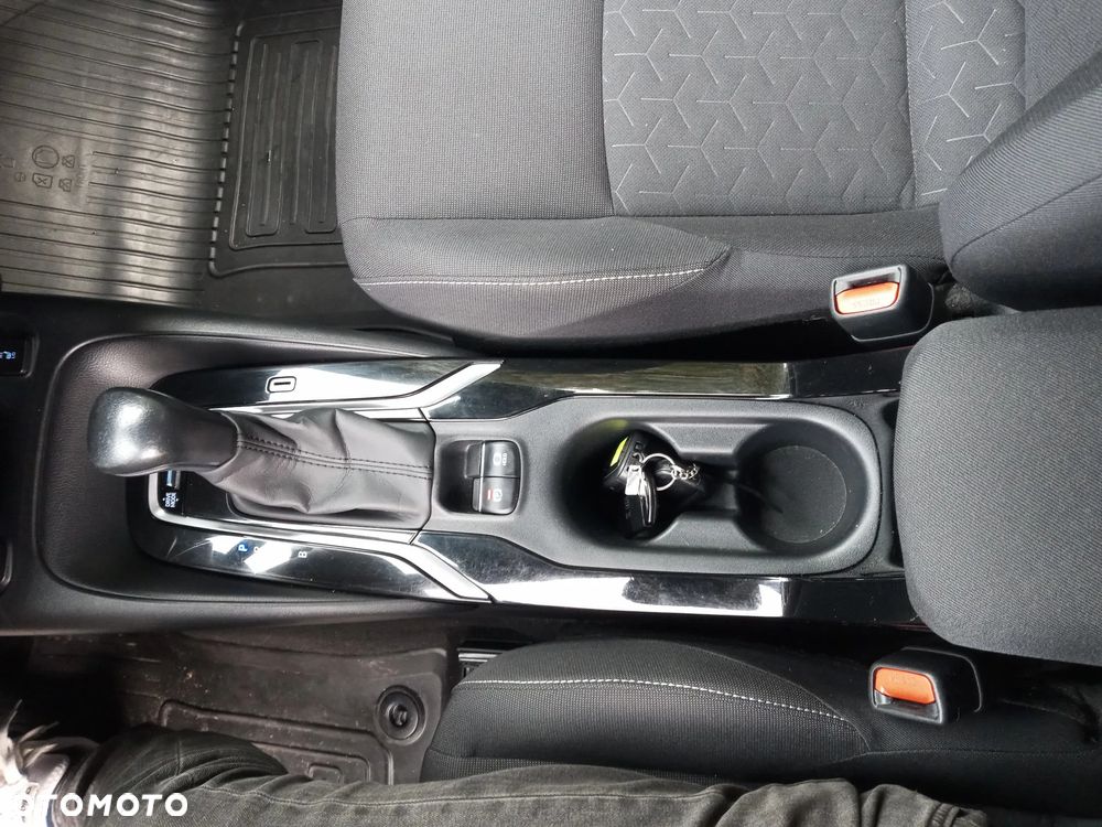 Toyota Corolla 1.8 Hybrid GPF Comfort - 23