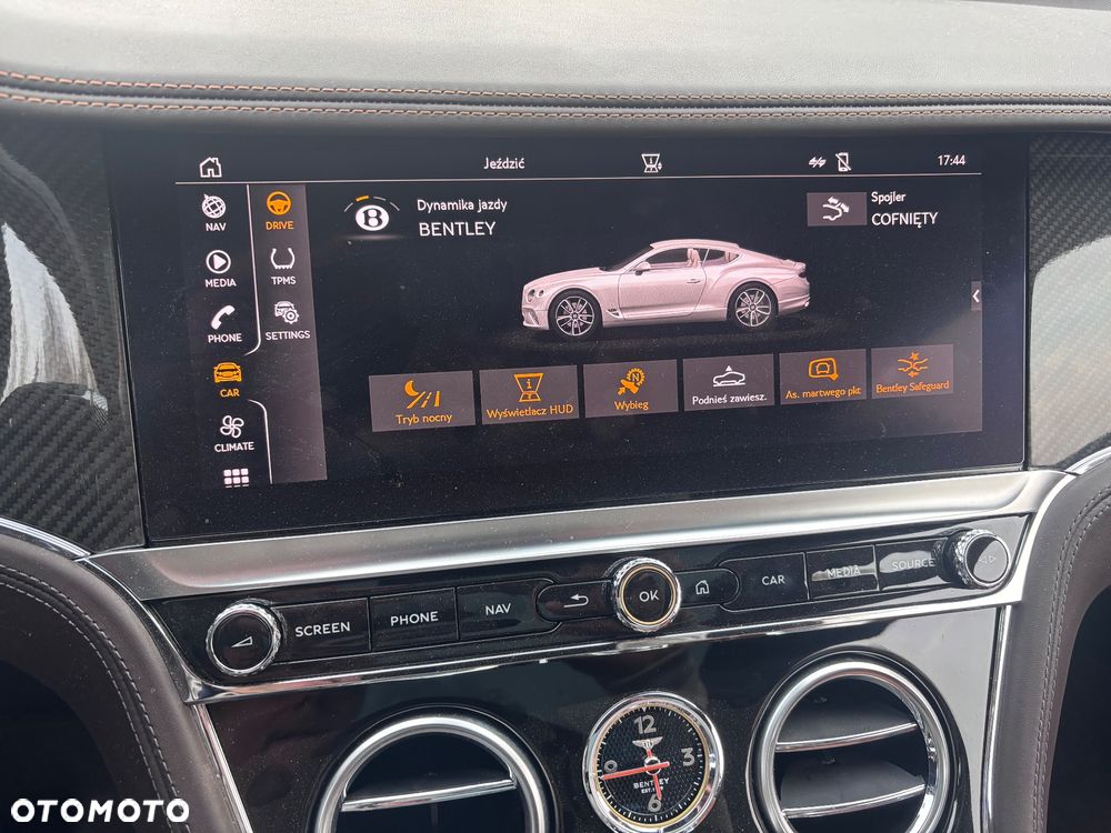 Bentley Continental GT V8 - 28