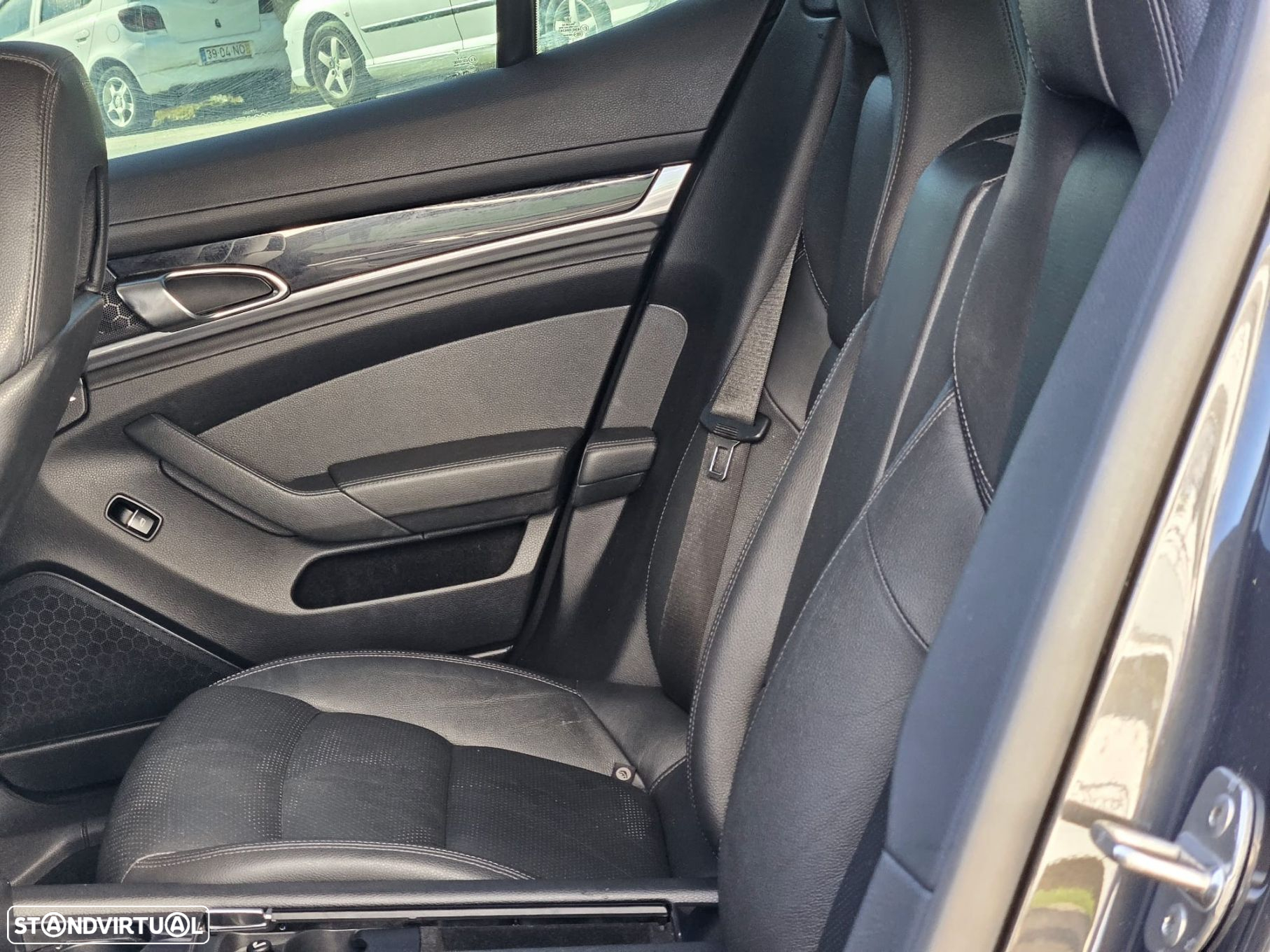 Porsche Panamera Standard - 18