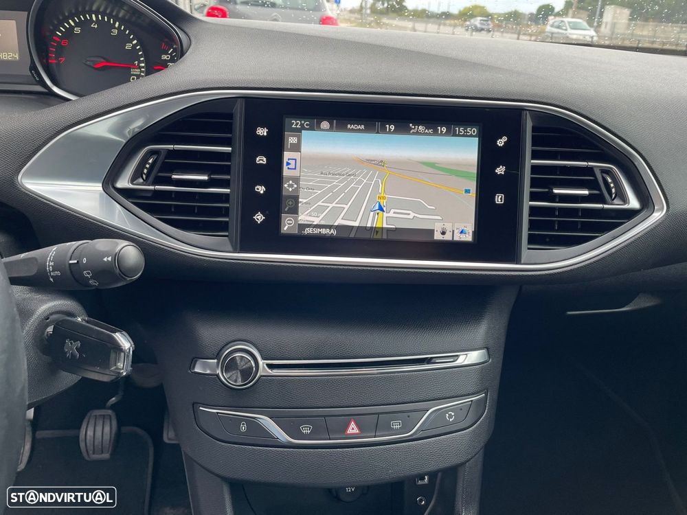 Peugeot 308 1.2 PureTech Style - 8