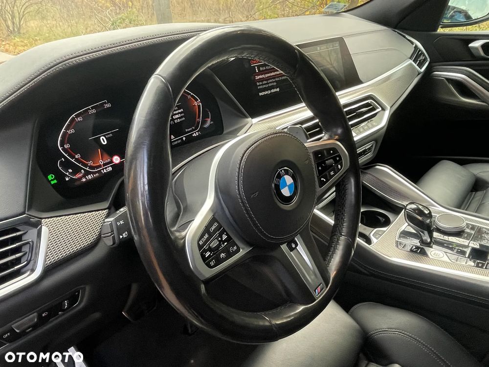 BMW X6 xDrive40i - 9