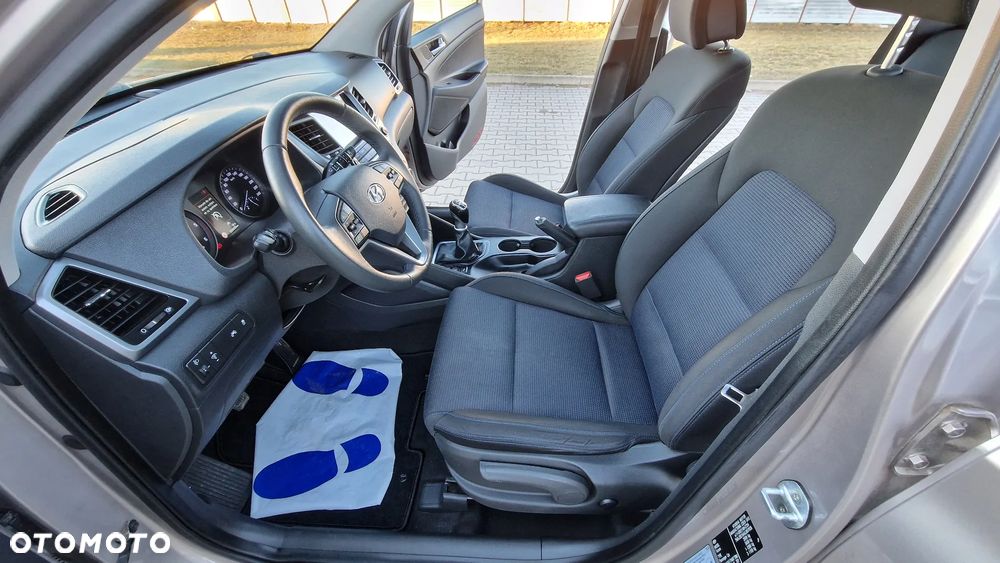 Hyundai Tucson blue 1.7 CRDi 2WD Passion Plus - 8