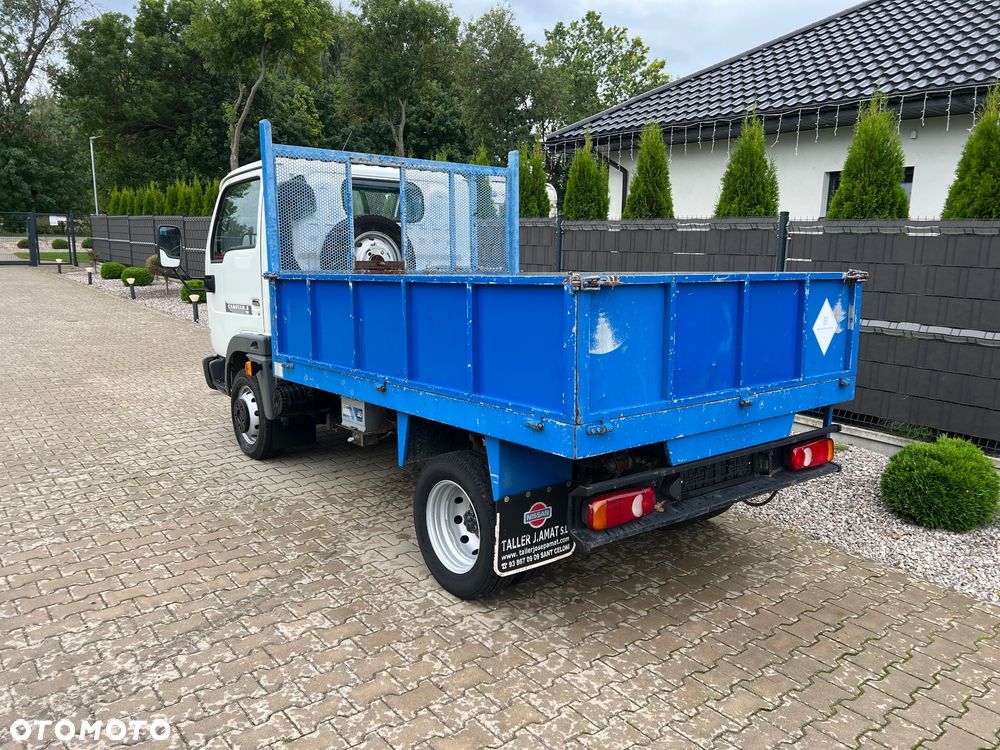 Nissan Cabstar - 7