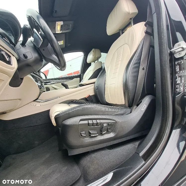 BMW X6 xDrive40d - 15