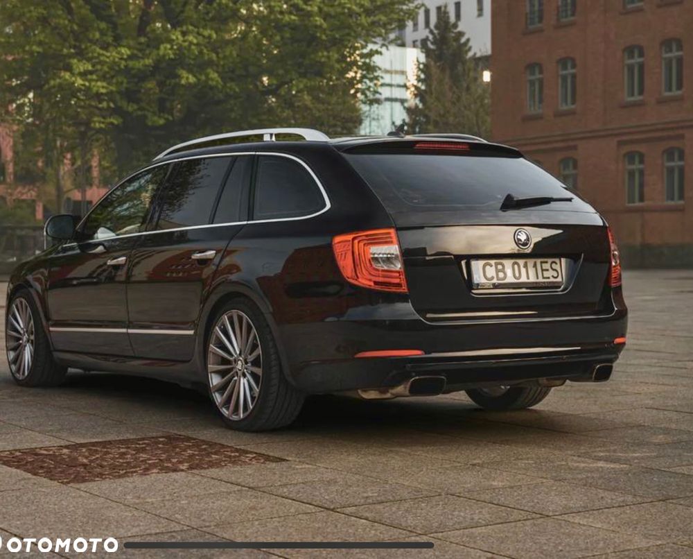 Skoda Superb 3.6 FSI 4x4 Elegance DSG - 8