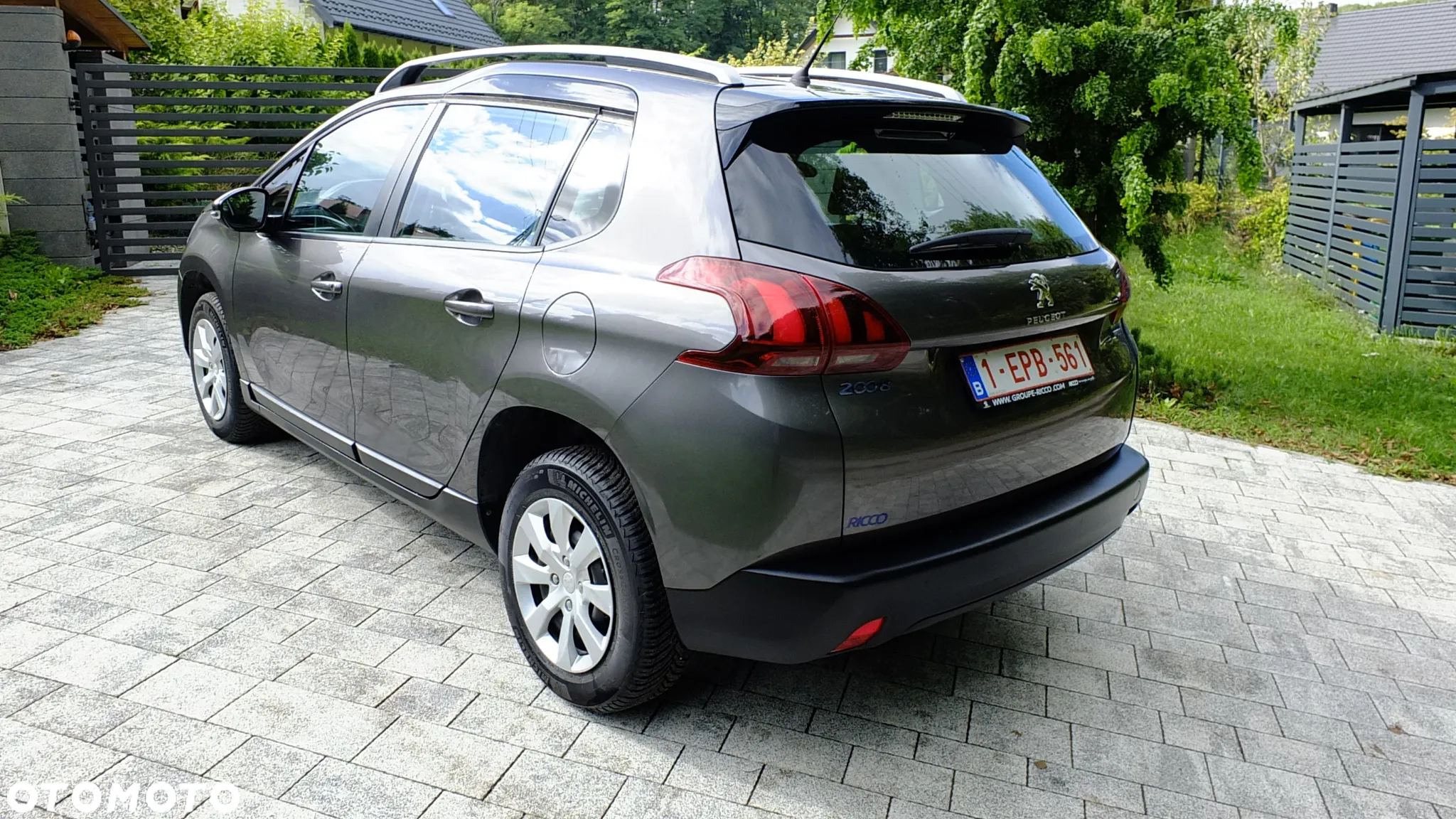 Peugeot 2008 1.6 BlueHDi Active - 8