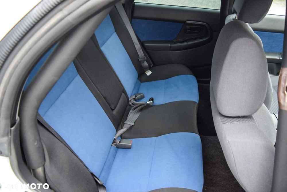 Subaru Impreza 2.0 STI 4x4 - 15