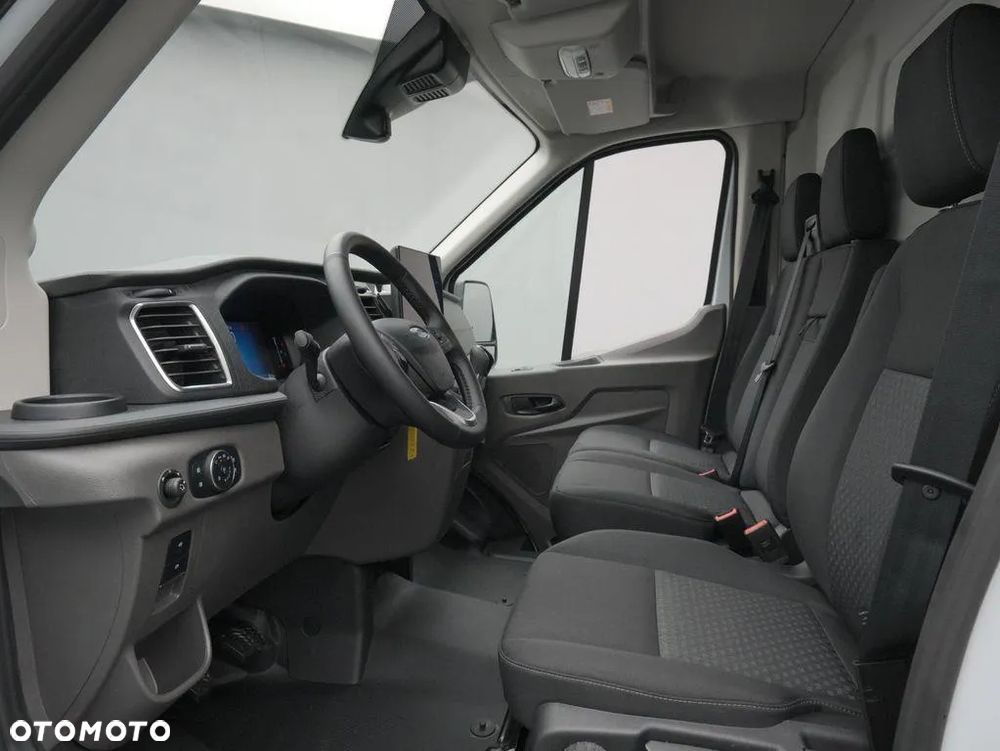 Ford Transit L4H3 130KM Trend - 17