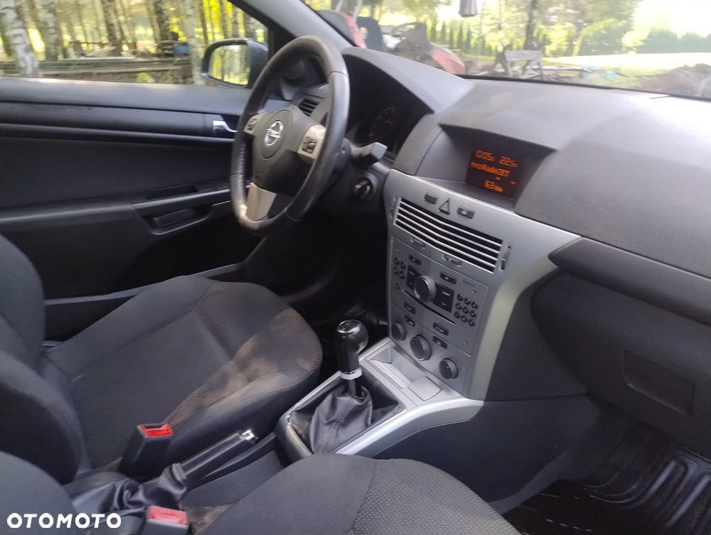 Opel Astra - 8