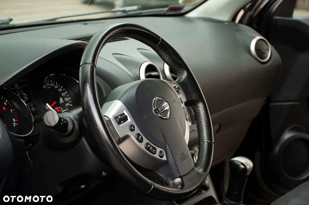Nissan Qashqai - 34