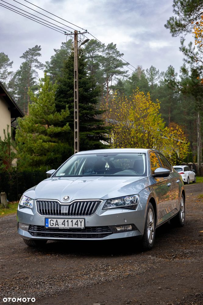 Skoda Superb 1.4 TSI ACT Ambition - 4