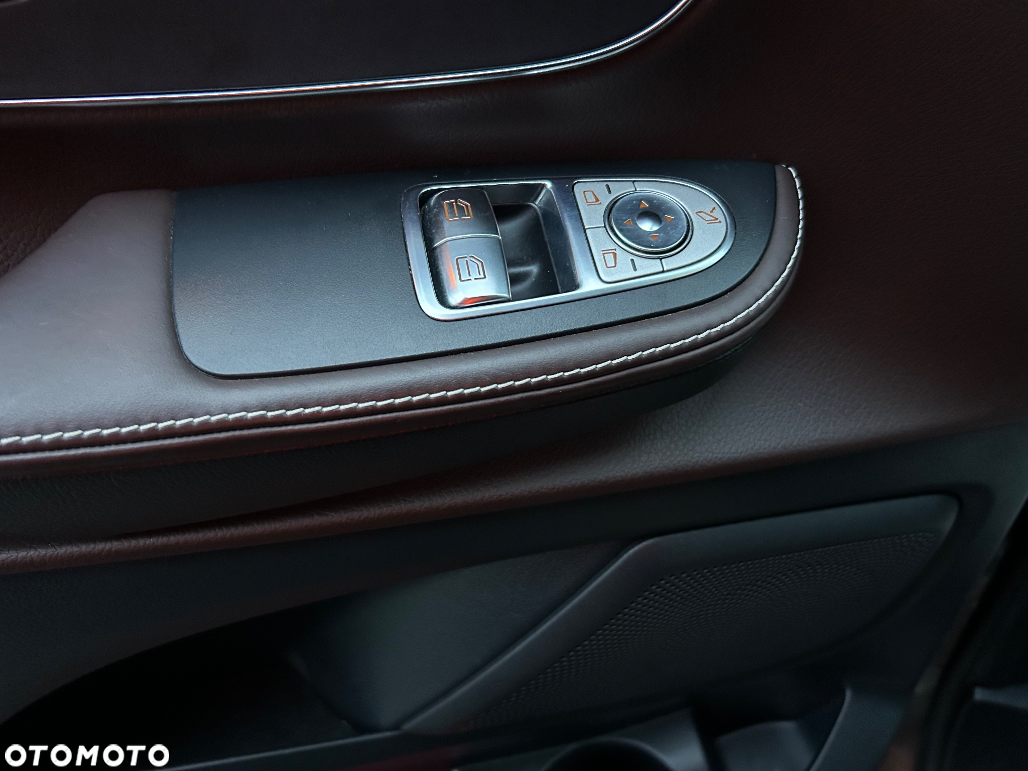 Mercedes-Benz Klasa V 250 d 4-Matic 7G-Tronic (d³ugi) - 33