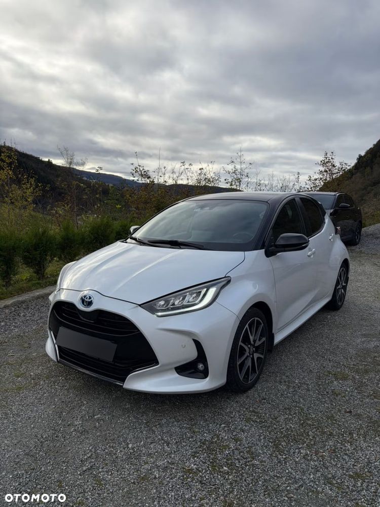 Toyota Yaris Hybrid 1.5 Selection Style - 1