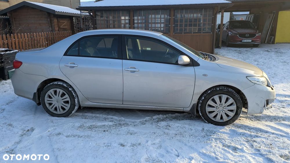 Toyota Corolla 1.4 D-4D Luna - 5