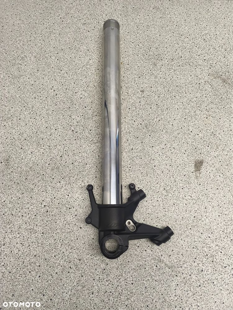 Laga lewa, zawieszenie przód, amortyzator lewy KTM 1290 Super Duke - 1