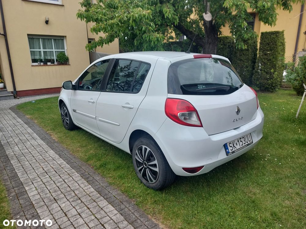Renault Clio 1.2 16V Alize - 3