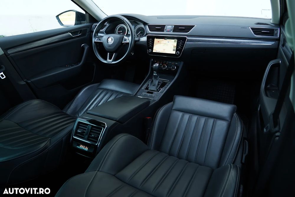 Skoda Superb 2.0 TDI DSG Premium Edition - 12