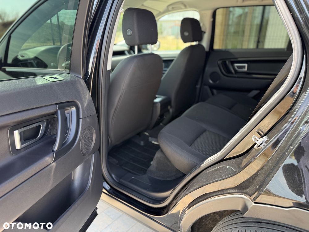 Land Rover Discovery Sport D150 FWD - 14