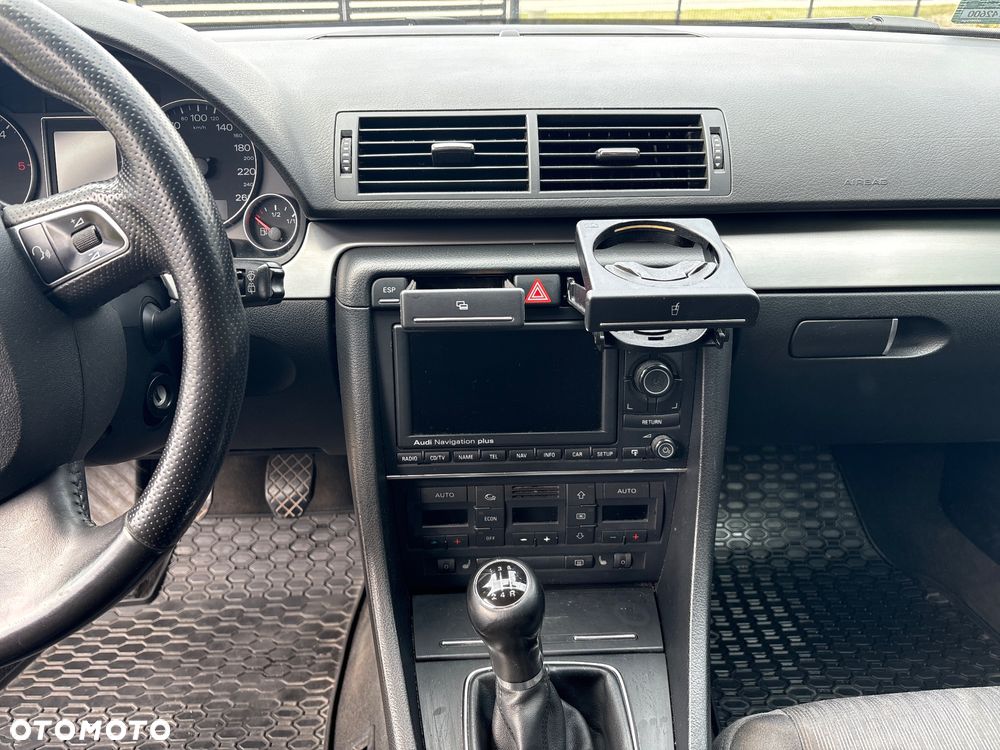 Audi A4 Avant - 18