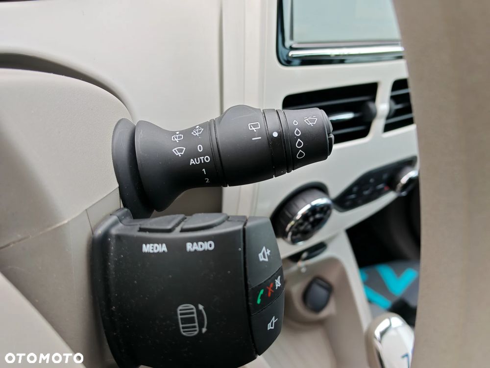 Renault Zoe (mit Batterie) 22 kwh Life - 25