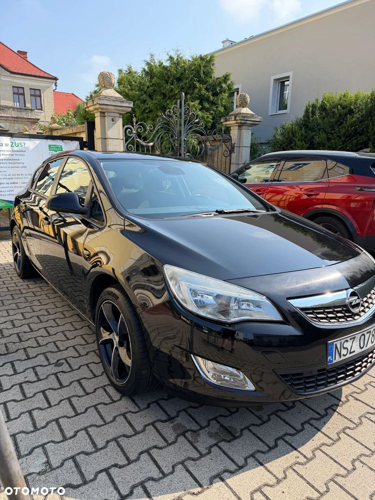 Opel Astra 1.4 T Enjoy - 1