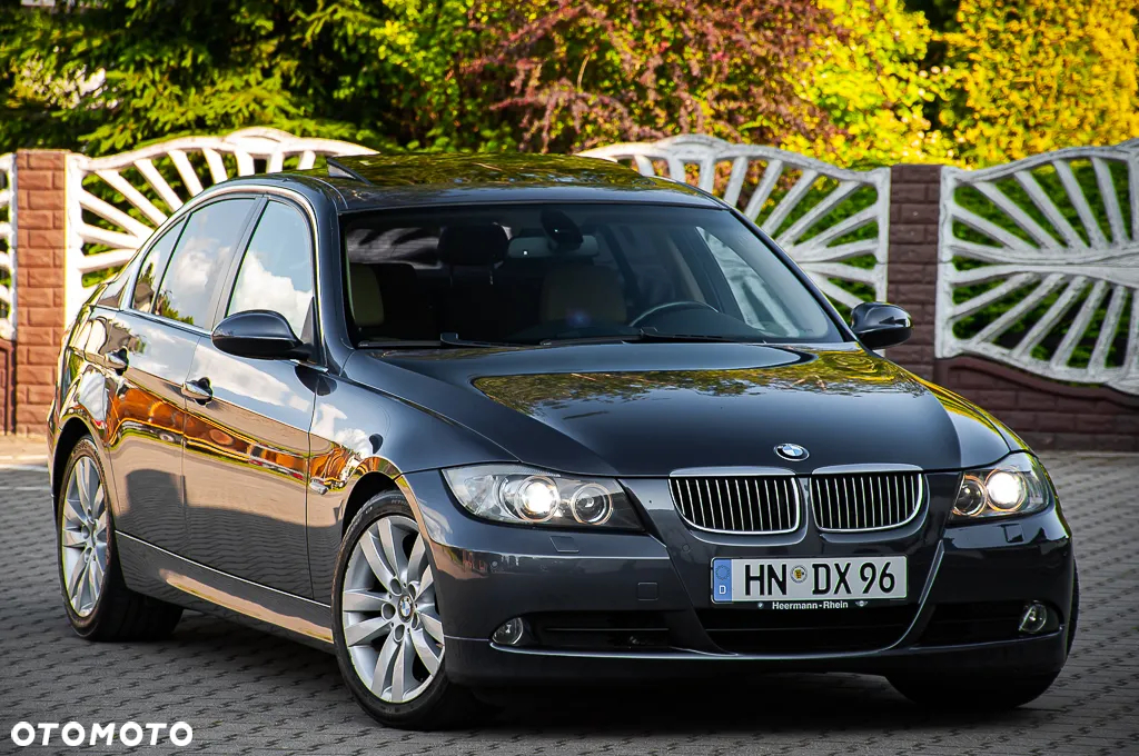 BMW Seria 3 325i - 8