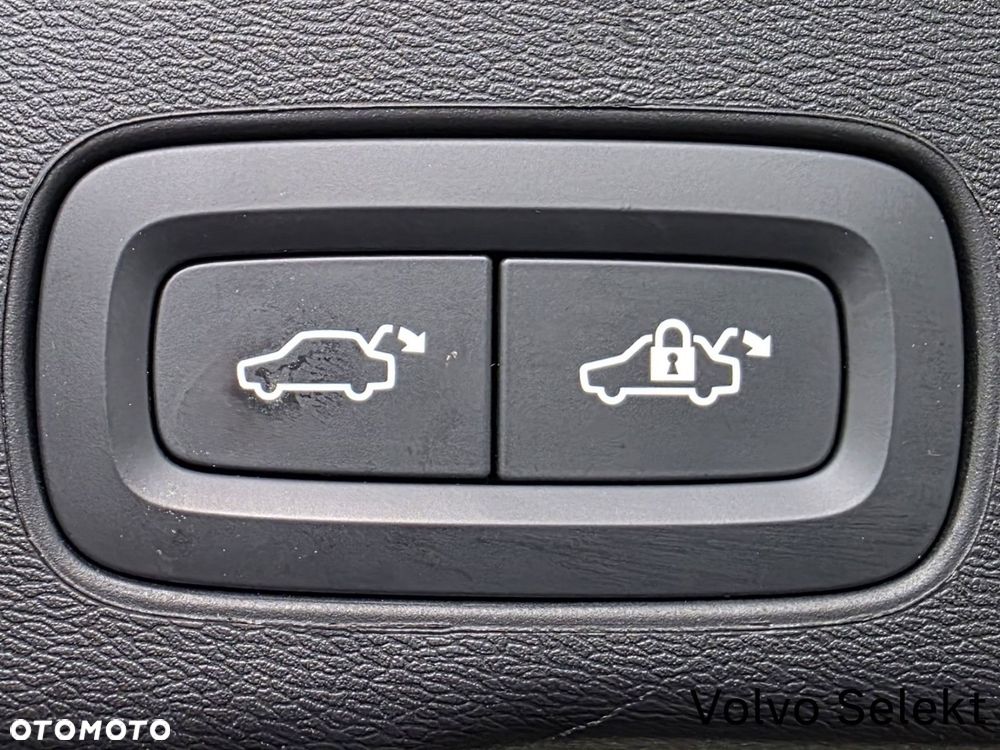 Volvo XC 60 - 21