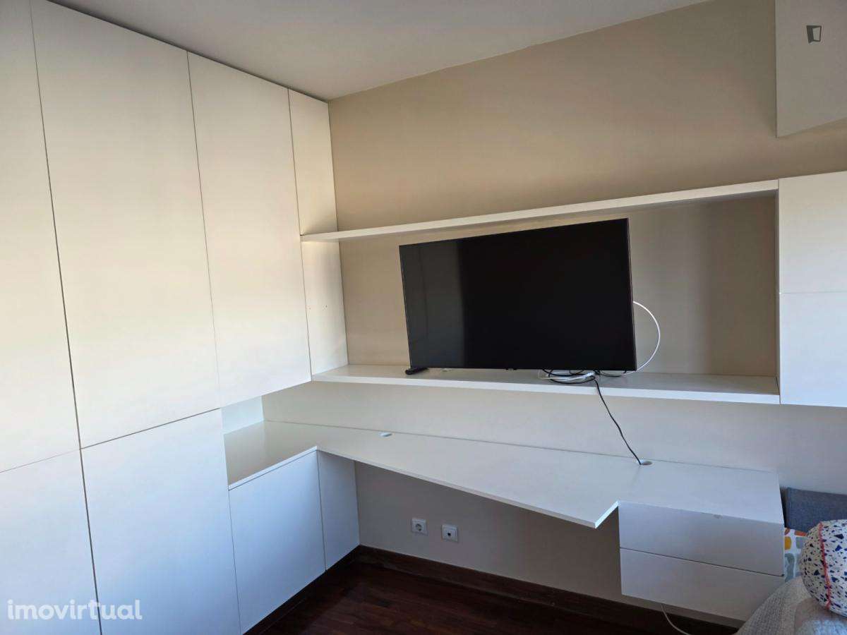 Quarto - localizado em Cedofeita Porto - Grande imagem: 3/10