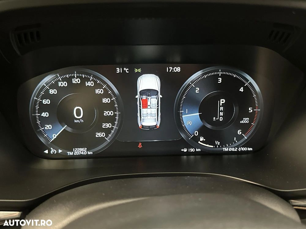 Volvo XC 60 D4 AWD Momentum - 11