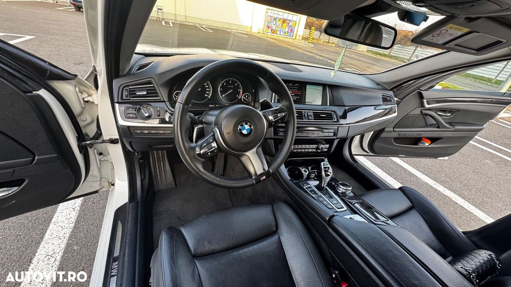 BMW Seria 5 530d xDrive AT - 8