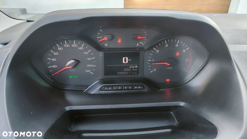 Peugeot Partner 1.5 BlueHDI L2 Pro (bryg.) - 12