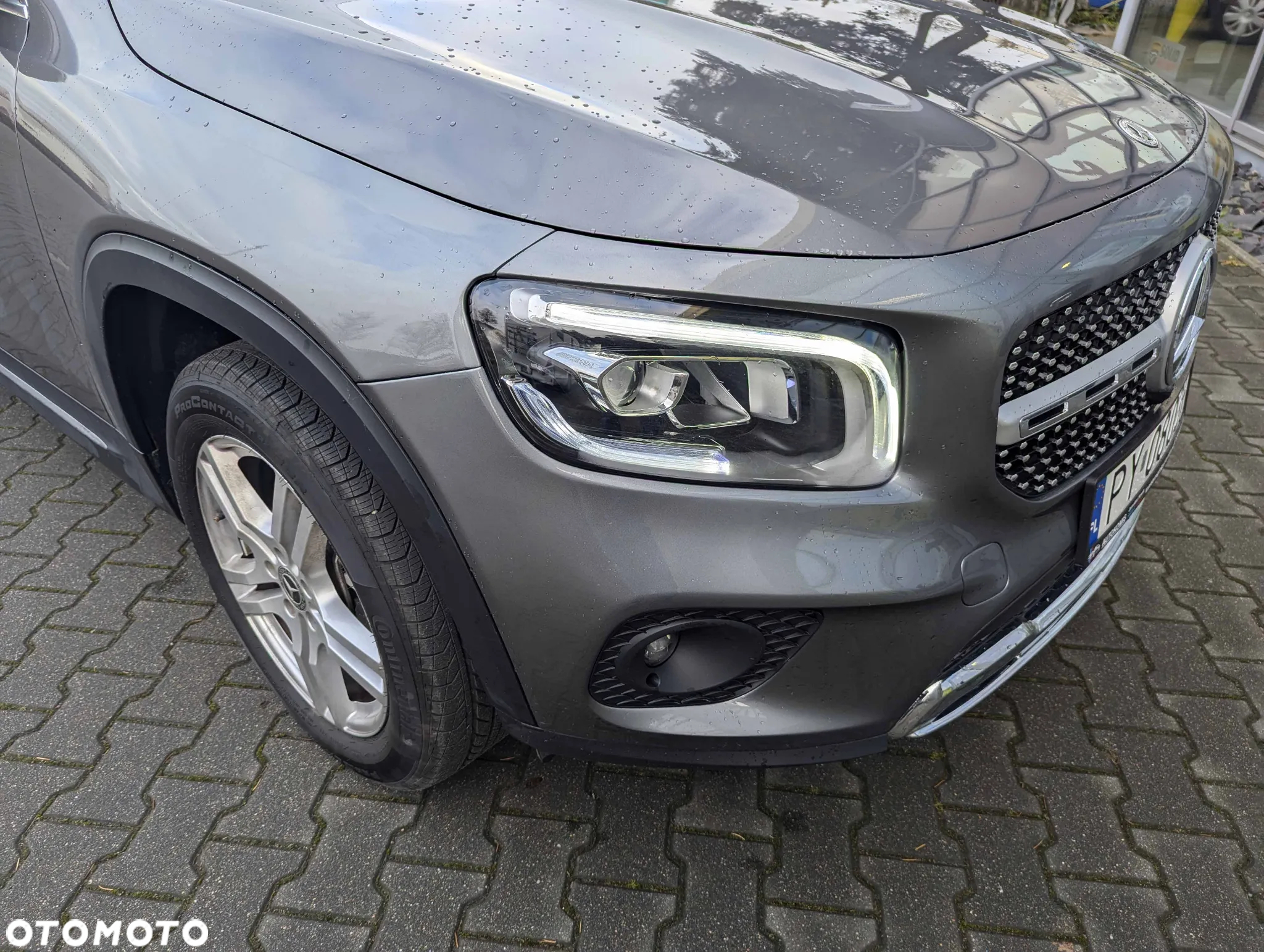 Mercedes-Benz GLB 250 4-Matic Progressive 8G-DCT