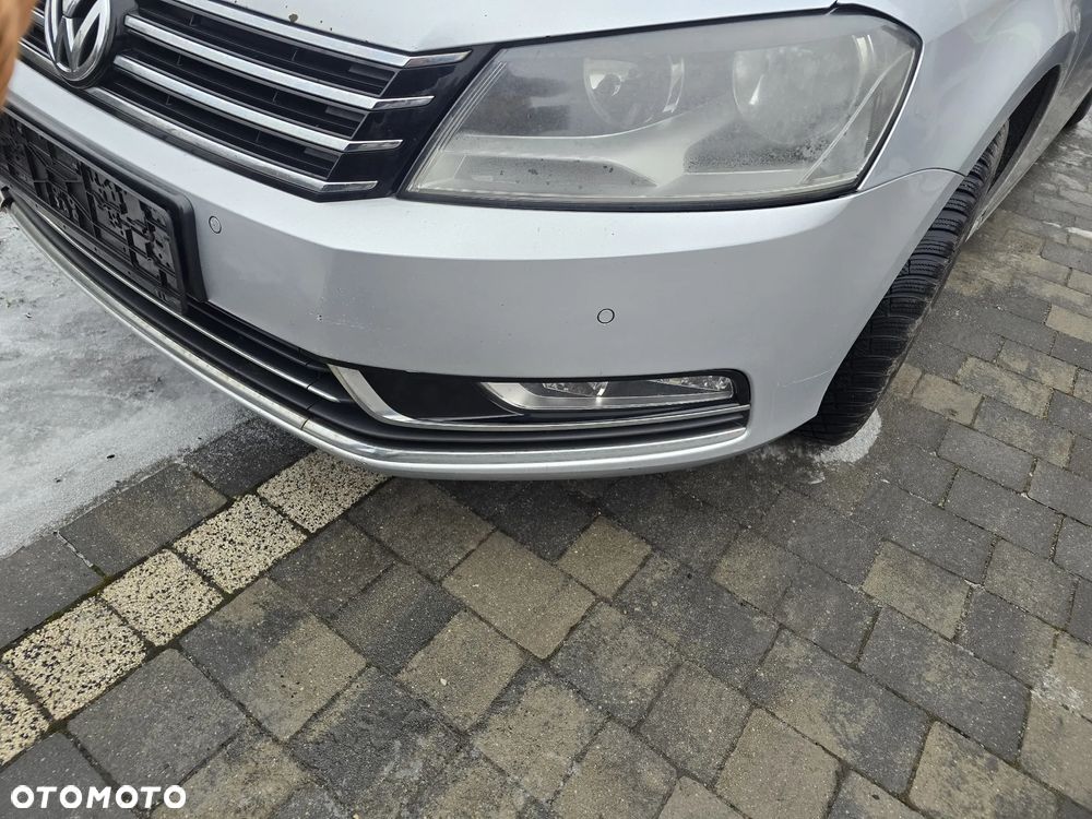 Sprzedam  kompletny  przód  vw Passat  b7  w kolorze  LA7W - 3