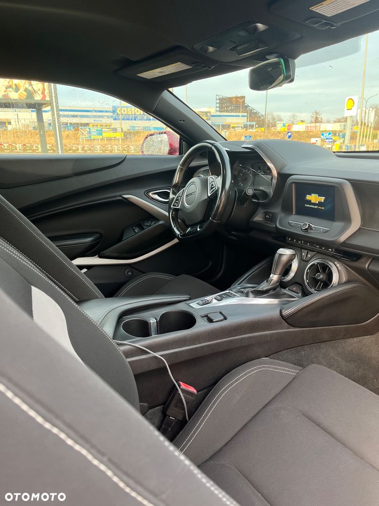 Chevrolet Camaro 3.6 V6 Coupe 2LT - 23