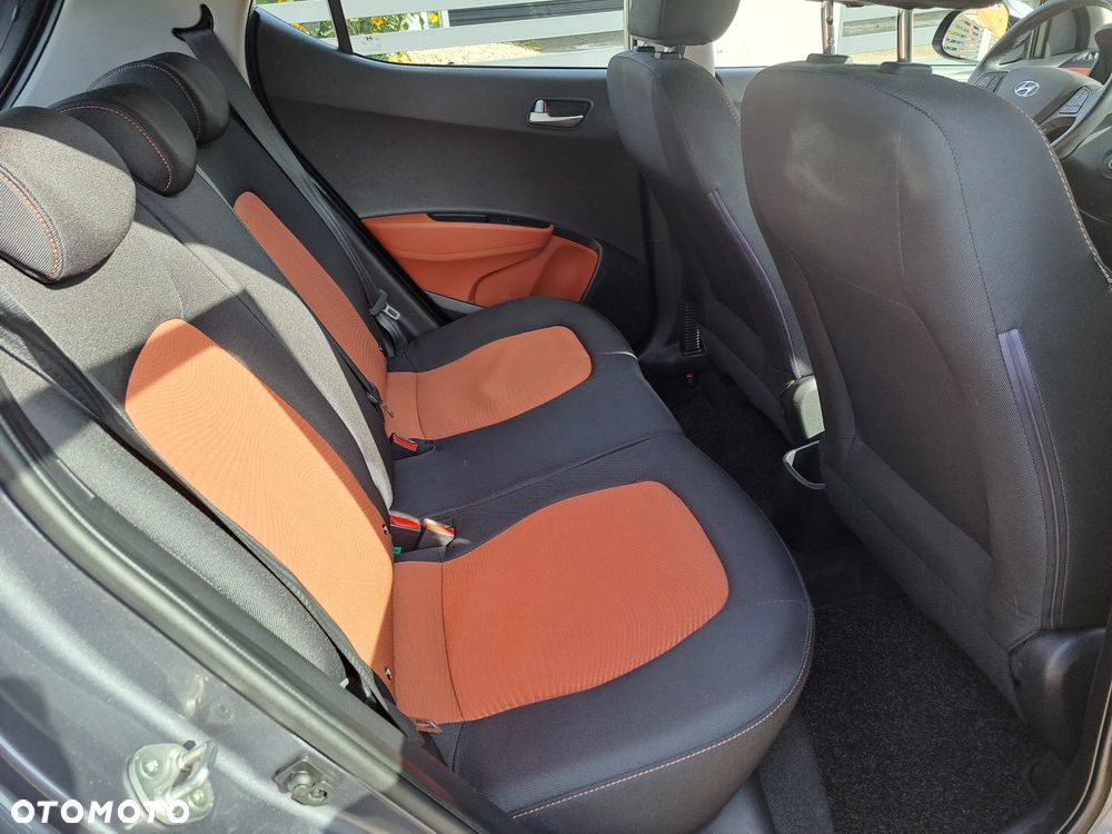 Hyundai i10 1.2 Premium - 10