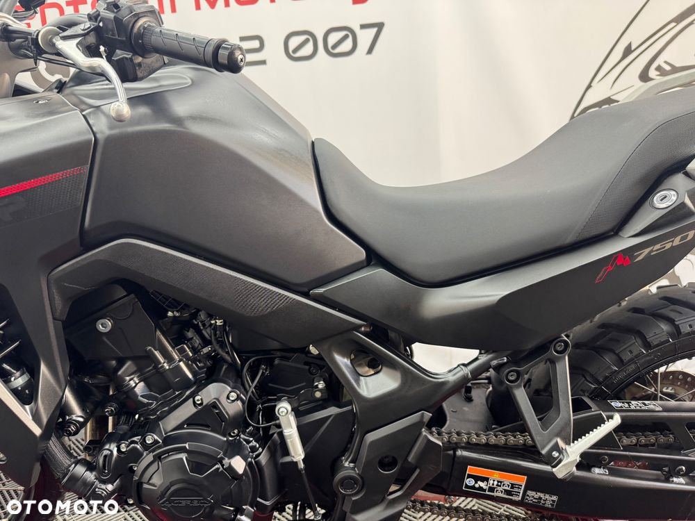Honda Transalp - 16