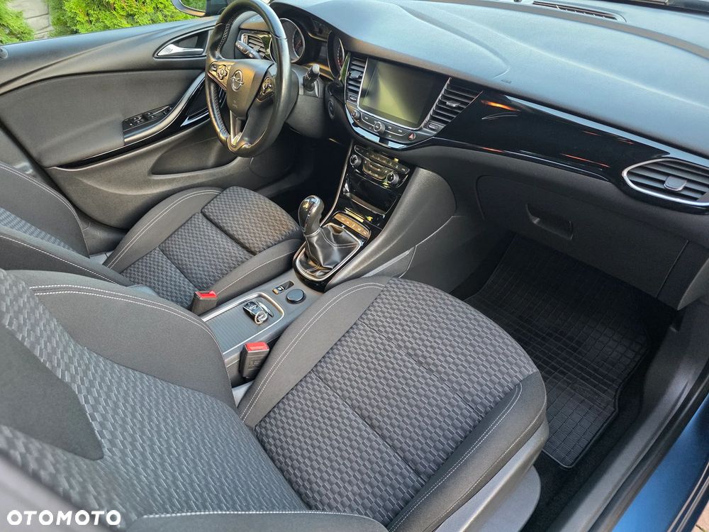 Opel Astra - 26