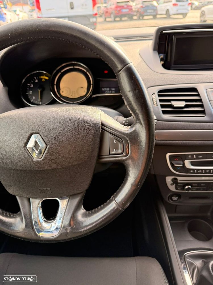 Renault Mégane Sport Tourer 1.5 dCi Limited - 26