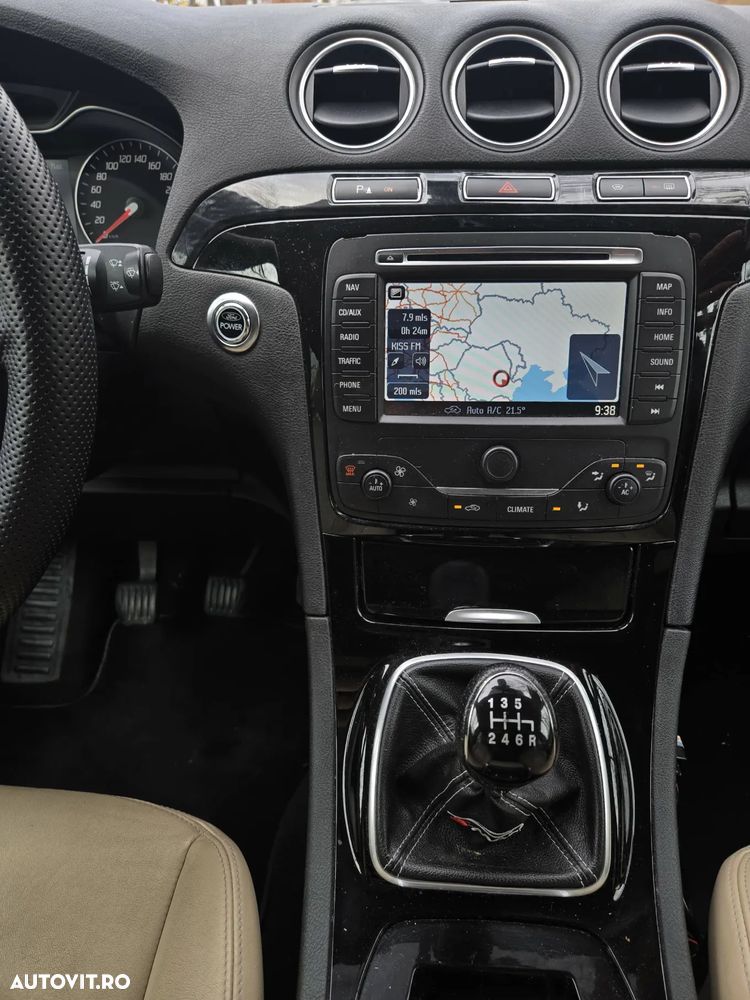 Ford S-Max 2.2 TDCi DPF Titanium - 28