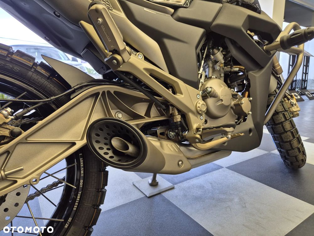 Zontes 125 G1 Spoke - 11