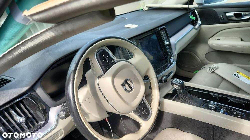 Volvo S60 - 28