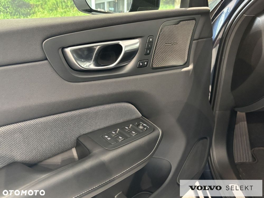 Volvo XC 60 - 23