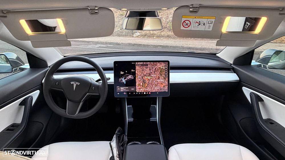 Tesla Model 3 Standard Range Plus RWD - 11