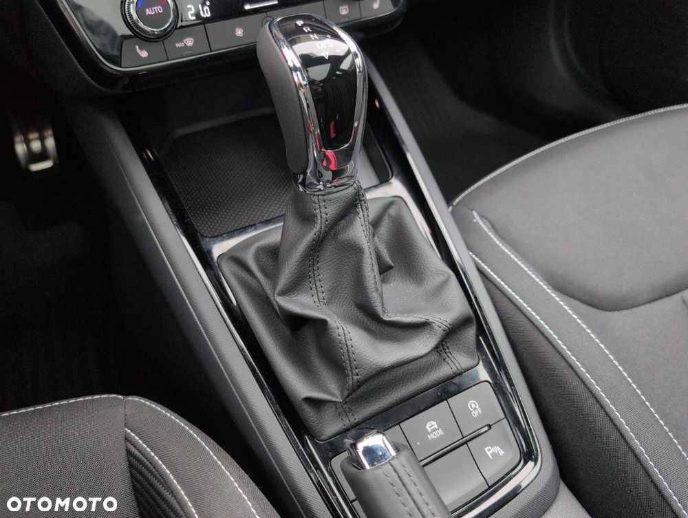 Skoda Scala 1.0 TSI Monte Carlo DSG - 33