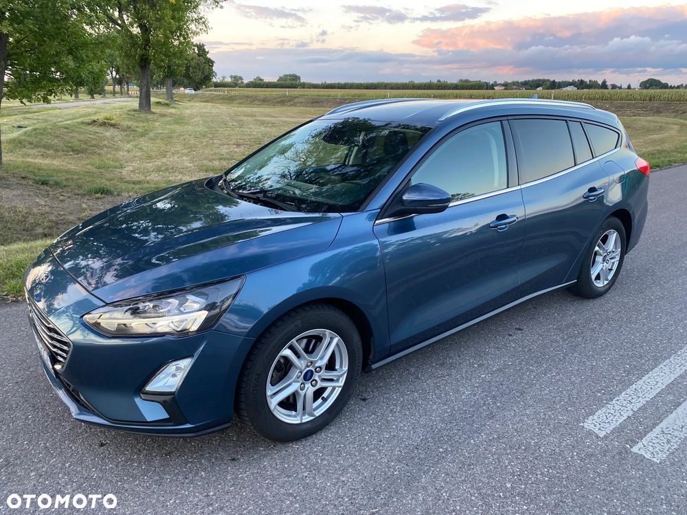 Ford Focus 1.5 EcoBlue STart-Stopp-System TITANIUM X - 2