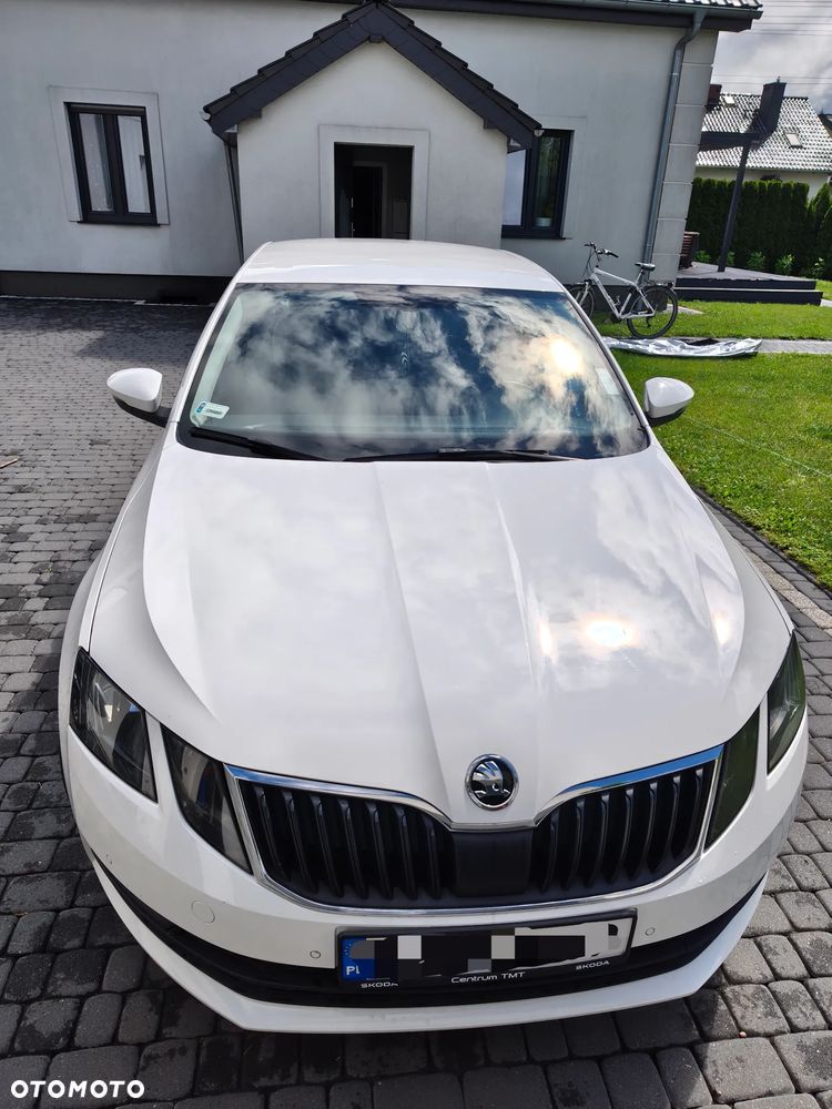 Skoda Octavia 2.0 TDI SCR Ambition DSG - 1