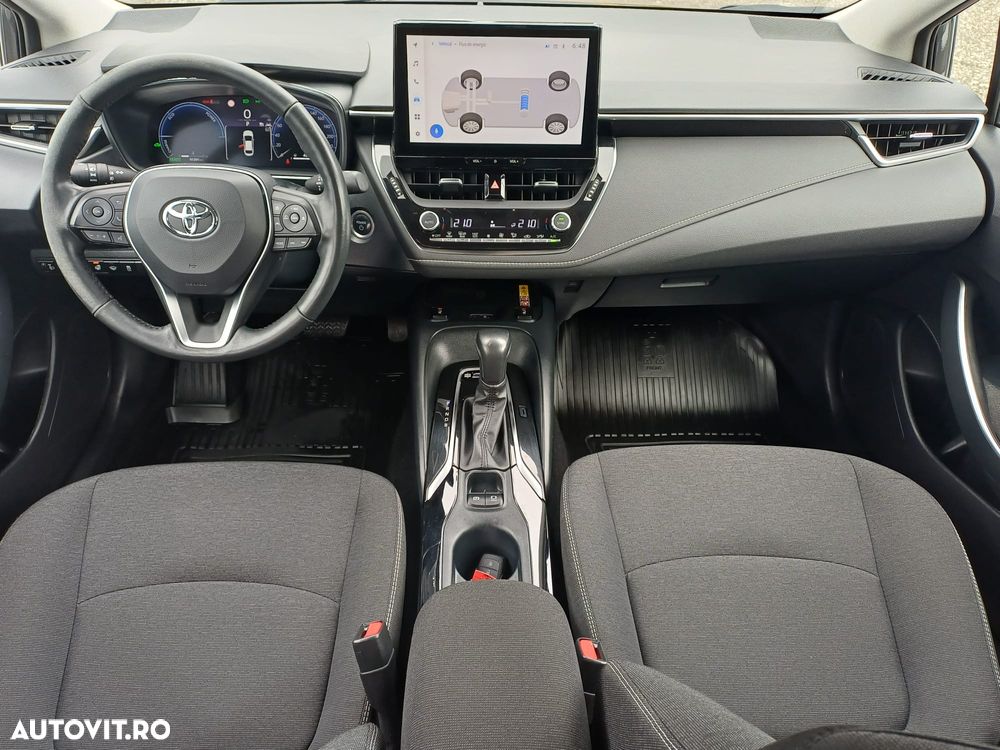 Toyota Corolla 1.8 HSD Dynamic - 10