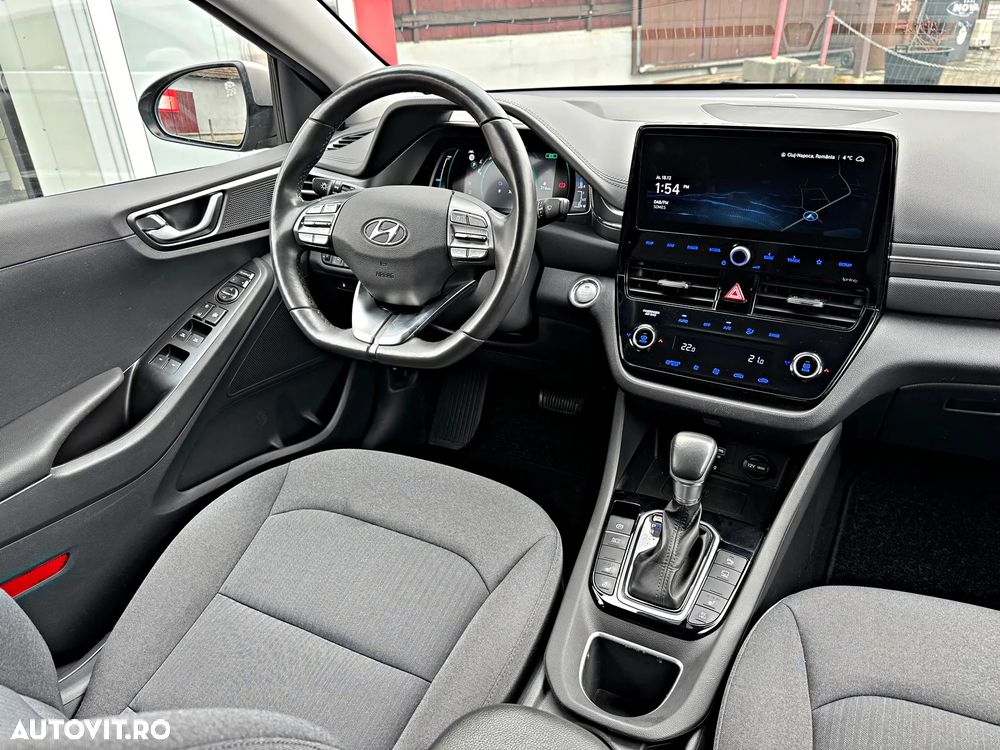 Hyundai IONIQ 1.6 GDI Style - 10