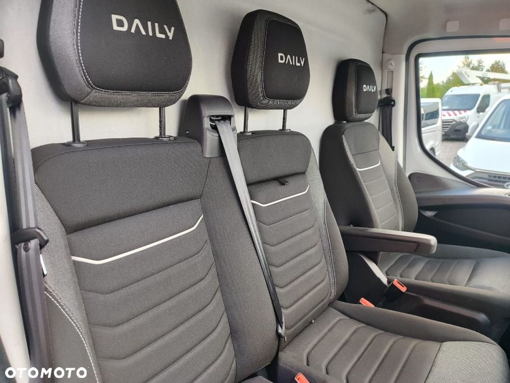 Iveco Daily - 12
