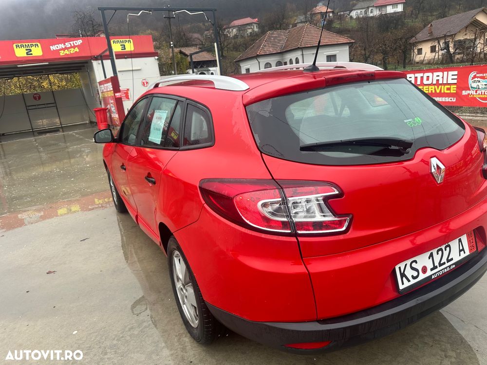 Renault Megane BLUE dCi 115 INTENS - 4